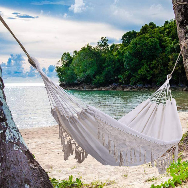 Ručne vyrábaná hojdacia sieť Macrame s strapcami