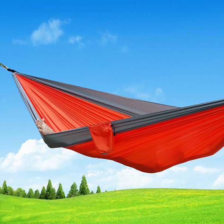 Prenosná padáková hojdacia sieť